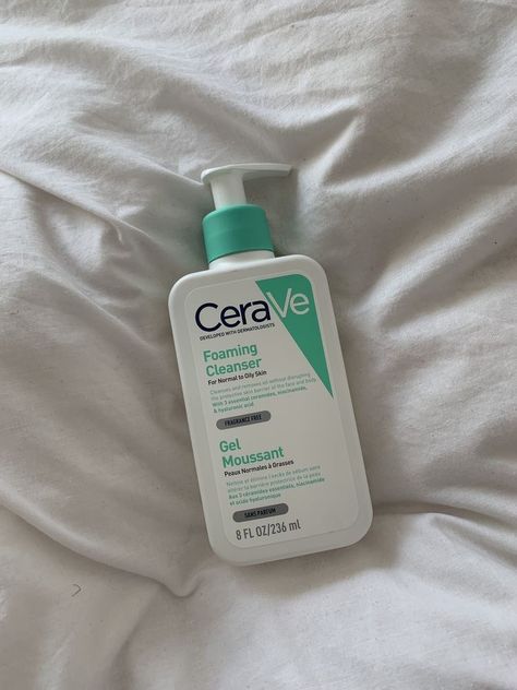 Cerave Foaming Facial Cleanser – 236ml Bottle for Deep Cleansing